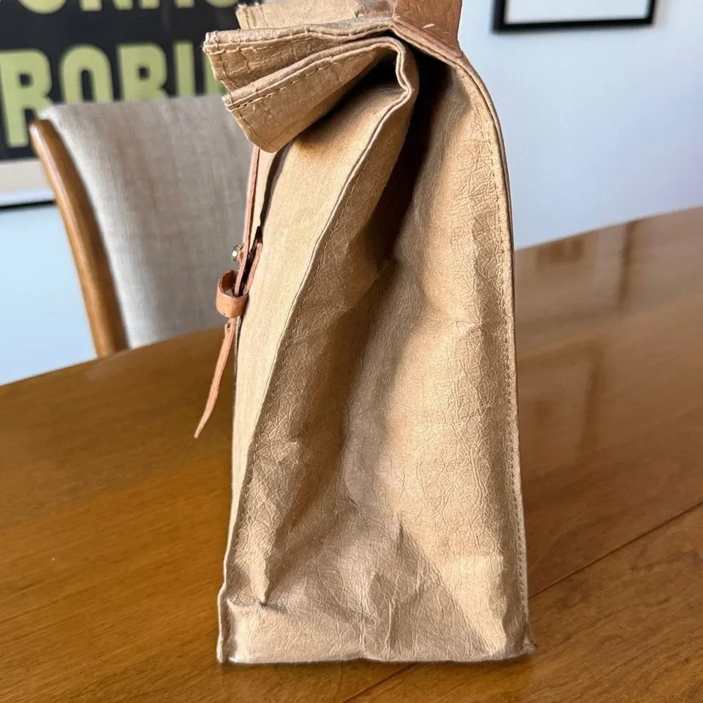 Out of the Woods insulated lunch bag